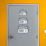 Classic Framed Plus Cuidado Escaleras Empinadas Adelante Door or Wall Sign | Business Warning Signage