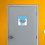 Square Plus Por Favor Deje Los Paquetes En La Entrada Trasera Left Arrow Wall or Door Sign | Spanish | Health & Safety Warehouse Business Signage