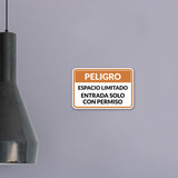 Classic Framed Plus Peligro Espacio Limitado- Entrada solo con permiso Door or Wall Sign | Business Warning Signage